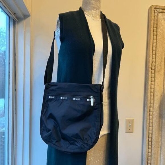 LeSportSac Black White Handbag Zipper Crossbody Bag Lightweight Nylon NEW - Picture 7 of 7